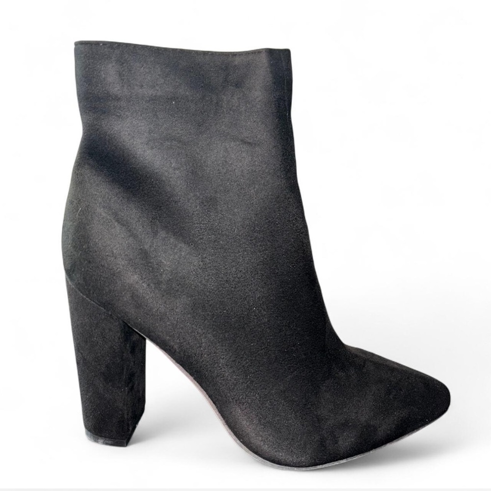 Chic Black Ankle Boots